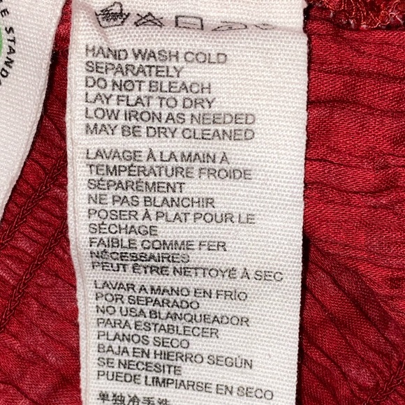 NWT- CLEOBELLA Bella Red Smocked, Puff Sleeves and Ruffle Hem Top Sz Small - Picture 14 of 16